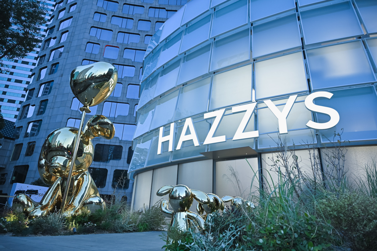 [월요기획] '외형·수익 쌍끌이 목표' 전통 패션 대기업, 성장 모멘텀 찾는다 5232-Image